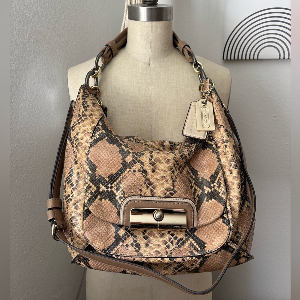 Coach Brown Shoulder Bag with Snakeskin Pattern